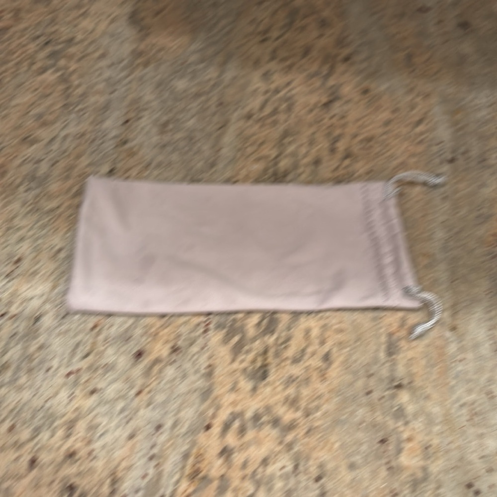 Light Gray sunglass Drawstring Pouch - Picture 3 of 4